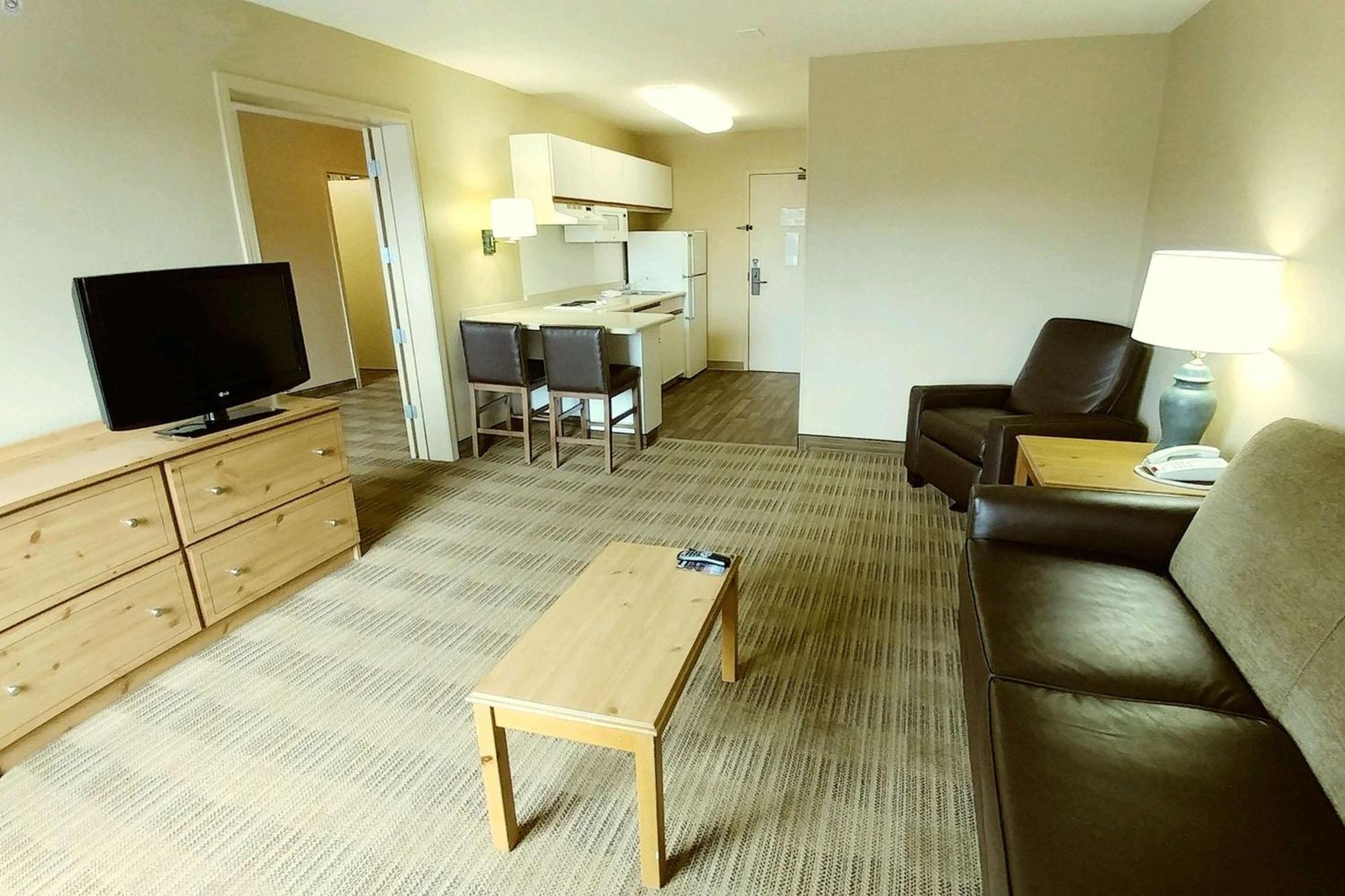 Extended Stay America Suites - Atlanta - Marietta - Powers Ferry Rd Sandy Springs Exterior foto