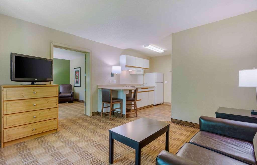 Extended Stay America Suites - Atlanta - Marietta - Powers Ferry Rd Sandy Springs Habitación foto